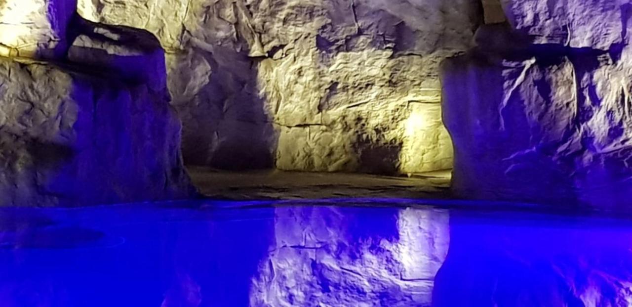 Villa Zecca Con Piscina Lecce Bagian luar foto